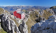 17 Ciao Ciao, panoramicissimo Rifugio Azzoni...